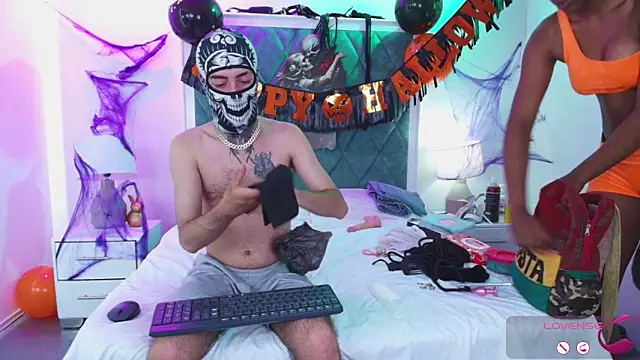 Asha zuri and adam online show from 10/31/25, 12:24