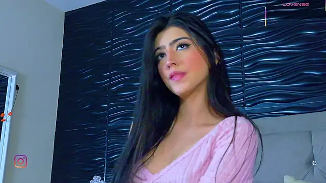 Ambar Bull online show from 11/28/25, 01:55