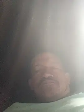 PIROCAGG21 online show from 04/14/26, 11:04