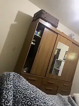 PIROCAGG21 online show from 04/04/26, 01:56