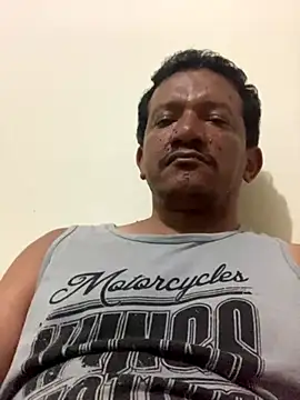 Snapshot of PIROCAGG21 chatting on 12/03/25, 10:20 PIROCAGG21 online show from 12/03/25, 10:20