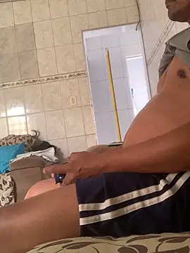 Snapshot of PIROCAGG21 chatting on 10/11/25, 10:38 PIROCAGG21 online show from 10/11/25, 10:38