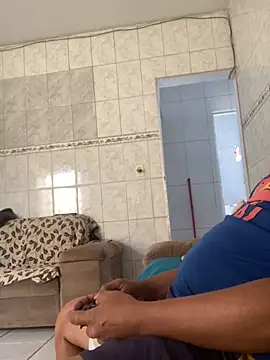 Snapshot of PIROCAGG21 chatting on 10/29/25, 12:26 PIROCAGG21 online show from 10/29/25, 12:26