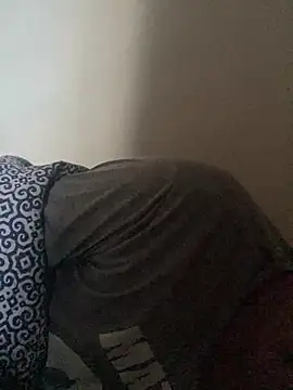 PIROCAGG21 online show from 04/05/26, 10:11