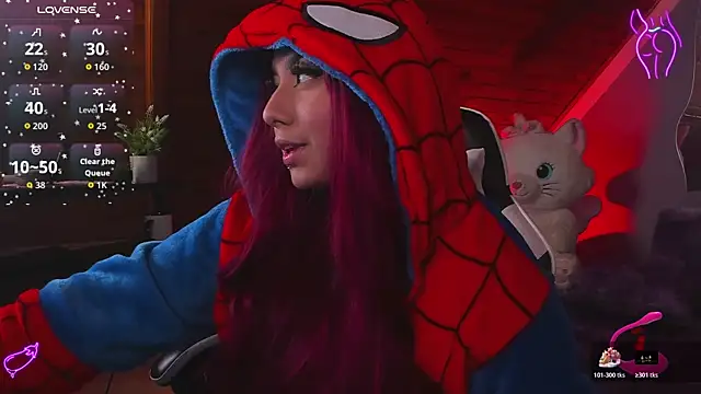 Snapshot of _Morrigan_ chatting on 11/28/25, 08:47 Morrigan online show from 11/28/25, 08:47