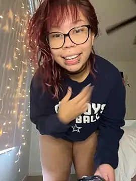 moan4mona online show from 10/19/25, 06:10