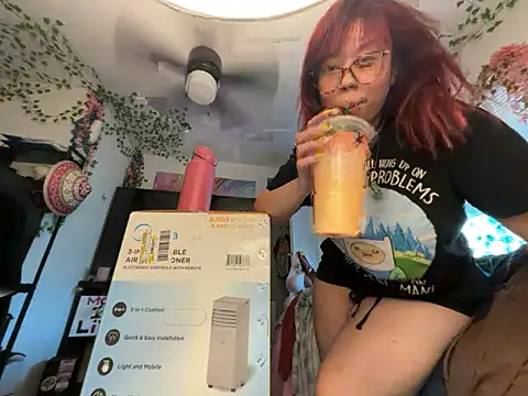 moan4mona online show from 05/03/26, 12:49