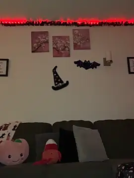 moan4mona online show from 10/19/25, 02:58