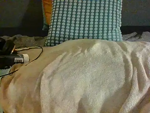 blue-moon23 online show from 11/03/25, 01:58