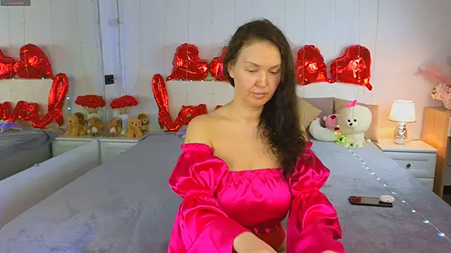 Eva SmidtX online show from 03/17/26, 12:02