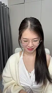 Qianqian-888 online show from 11/28/25, 12:44