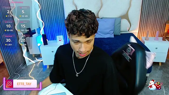 Ette tay online show from 11/24/25, 04:34