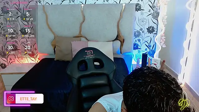 Ette tay online show from 10/31/25, 03:14