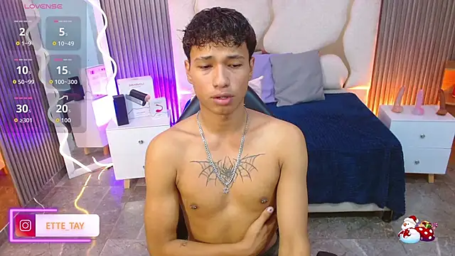 Ette tay online show from 11/22/25, 04:33