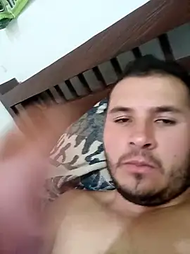 santiii   12 online show from 11/16/25, 04:56