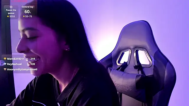 Snapshot of ValkaGrecco chatting on 12/03/25, 03:07 ValkaGrecco online show from 12/03/25, 03:07