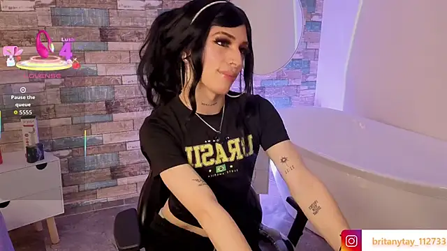 boyfox tay online show from 12/18/25, 07:50