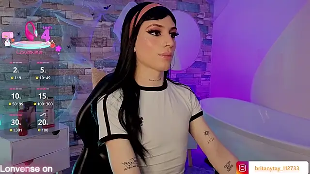 boyfox tay online show from 11/27/25, 03:40