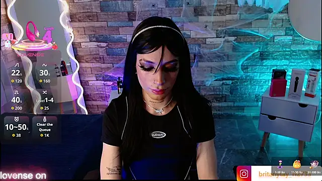 boyfox tay online show from 10/28/25, 03:51