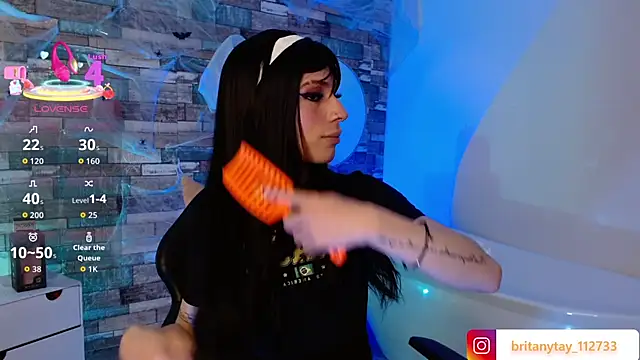 boyfox tay online show from 11/20/25, 04:13