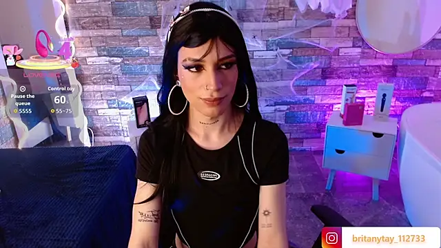 boyfox tay online show from 11/14/25, 03:43