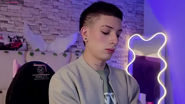 boyfox tay online show from 02/19/26, 07:22