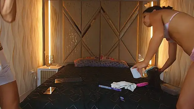 Hotcouple 222 online show from 04/02/26, 07:15