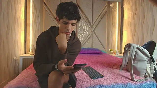 Hotcouple 222 online show from 03/03/26, 07:26