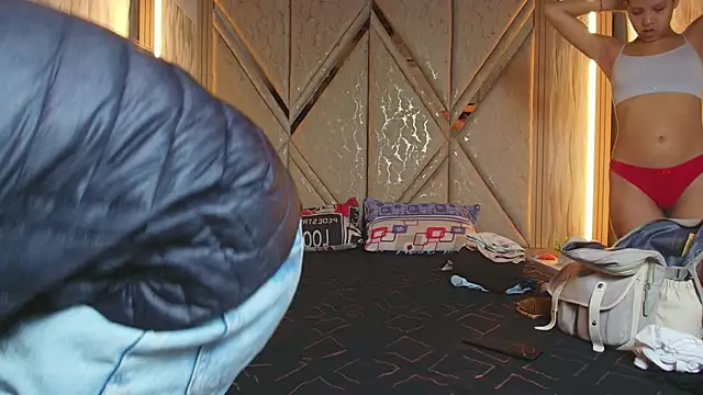 Hotcouple 222 online show from 03/12/26, 07:23