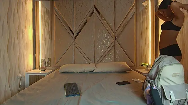 Hotcouple 222 online show from 01/19/26, 07:23