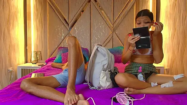 Snapshot of Hotcouple_222 chatting on 11/07/25, 07:35 Hotcouple 222 online show from 11/07/25, 07:35