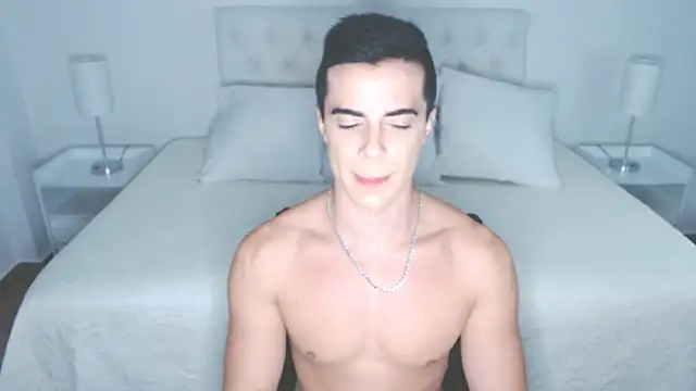 mr hunterx online show from 04/15/26, 01:44