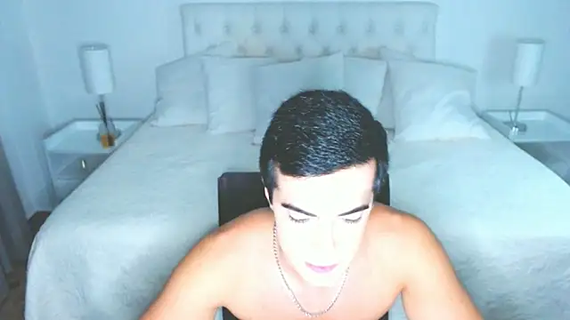 Snapshot of mr_hunterx chatting on 06/25/26, 05:51 mr hunterx online show from 06/25/26, 05:51