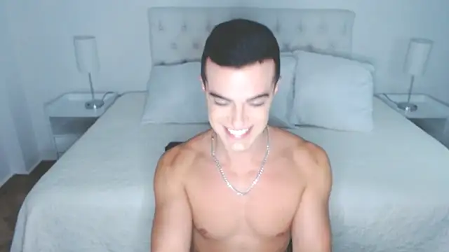 Snapshot of mr_hunterx chatting on 02/15/26, 03:07 mr hunterx online show from 02/15/26, 03:07