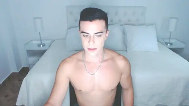 Snapshot of mr_hunterx chatting on 03/01/26, 05:18 mr hunterx online show from 03/01/26, 05:18