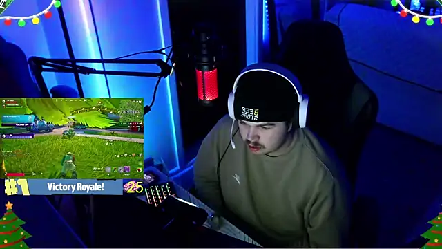 Snapshot of Bigboyballen chatting on 12/17/25, 01:54 Bigboyballen online show from 12/17/25, 01:54