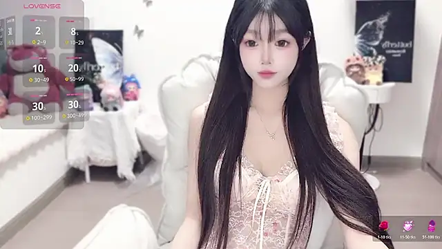 -EEBABY online show from 11/06/25, 10:36