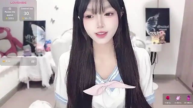 -EEBABY online show from 10/11/25, 10:00