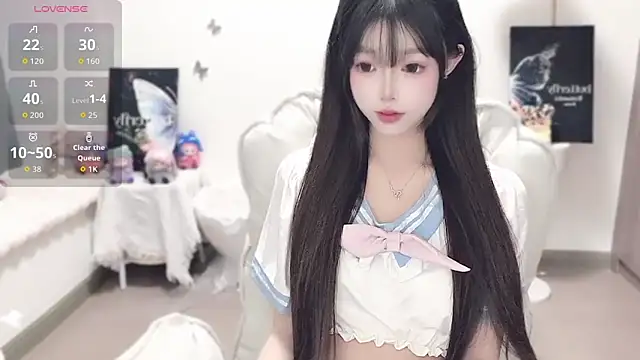 -EEBABY online show from 11/21/25, 11:04