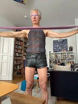 SexyLeon8 online show from 07/06/26, 05:58