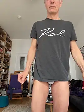 SexyLeon8 online show from 04/09/26, 06:41