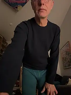 SexyLeon8 online show from 01/11/26, 03:13