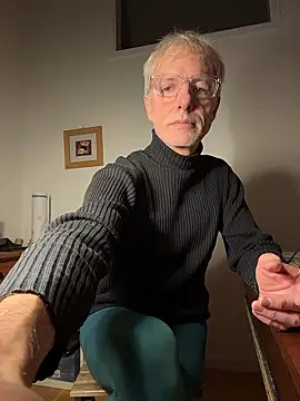 SexyLeon8 online show from 01/07/26, 04:45