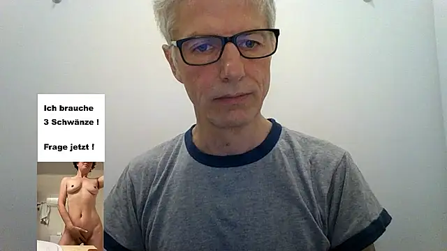 SexyLeon8 online show from 03/18/25, 11:20