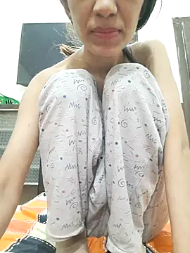 babe jasmine online show from 11/07/25, 12:10