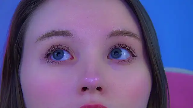 KeiraAsti online show from 02/17/26, 06:05