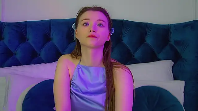 KeiraAsti online show from 02/03/26, 06:24