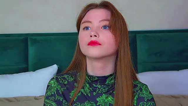 KeiraAsti online show from 09/15/25, 06:08