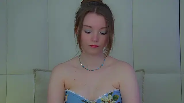 KeiraAsti online show from 03/01/26, 06:46