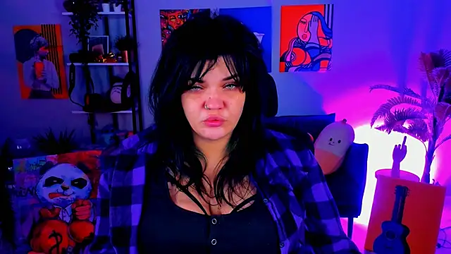 MaryHarrys online show from 10/24/25, 08:19